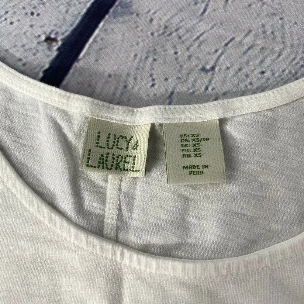 Lucy & Laurel Women Relaxed Tank Top Classic White - Picture 8 of 9